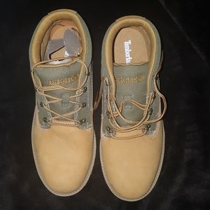Women's timberlands Size 7